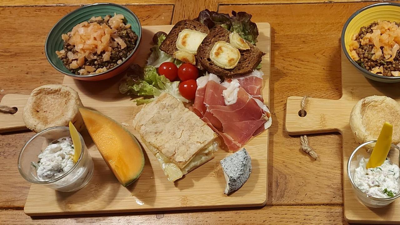 Anjouin Les 3 Roses Bed & Breakfast エクステリア 写真