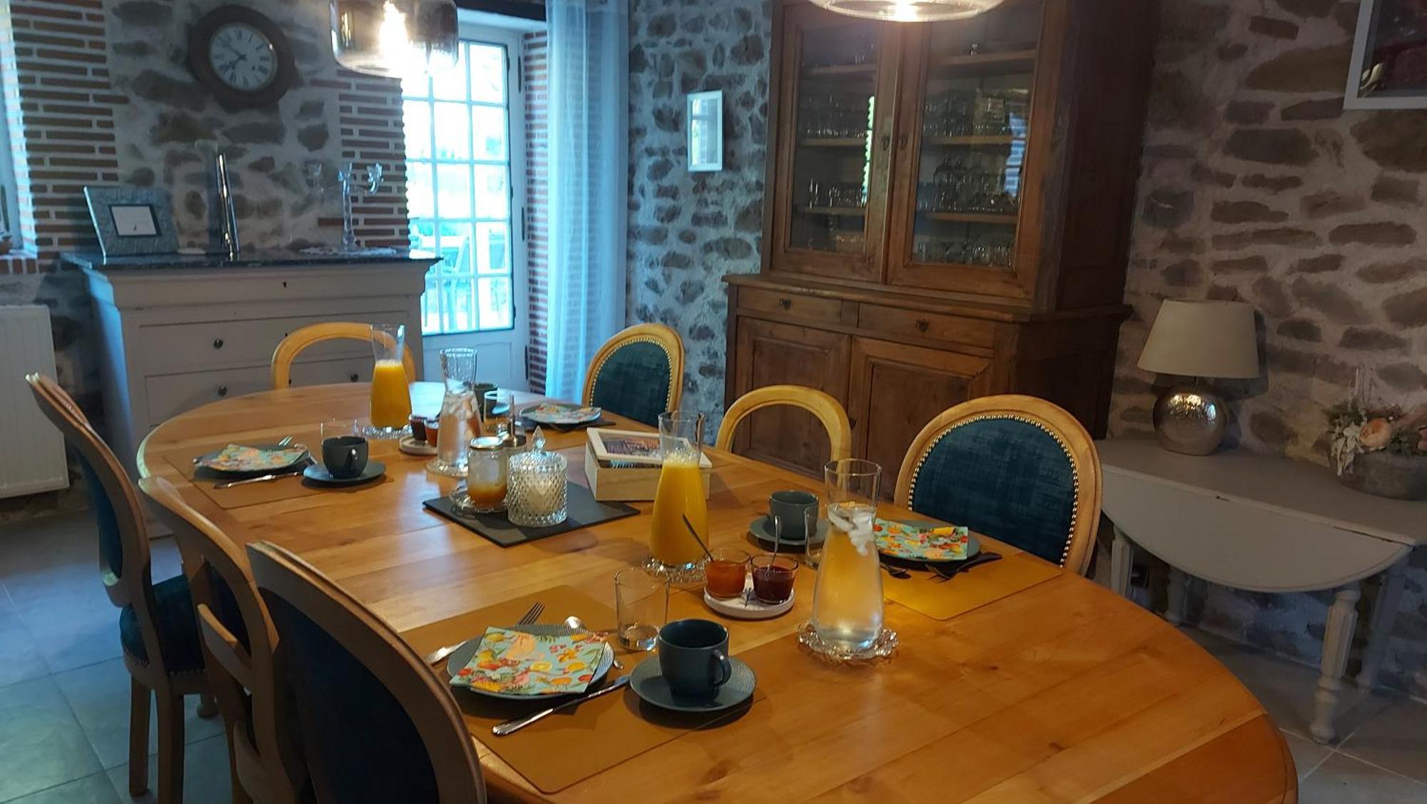 Anjouin Les 3 Roses Bed & Breakfast エクステリア 写真